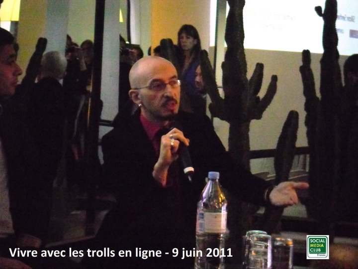 Antonio A. Casilli dans au Social Media Club France 9 juin 2011 Antonio A. Casilli dans au Social Media Club France 9 juin 2011